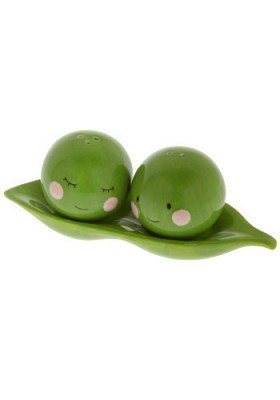 Peas Pass the Salt and Pepper Shakers
