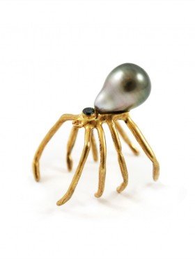 Spider Pearl Ring