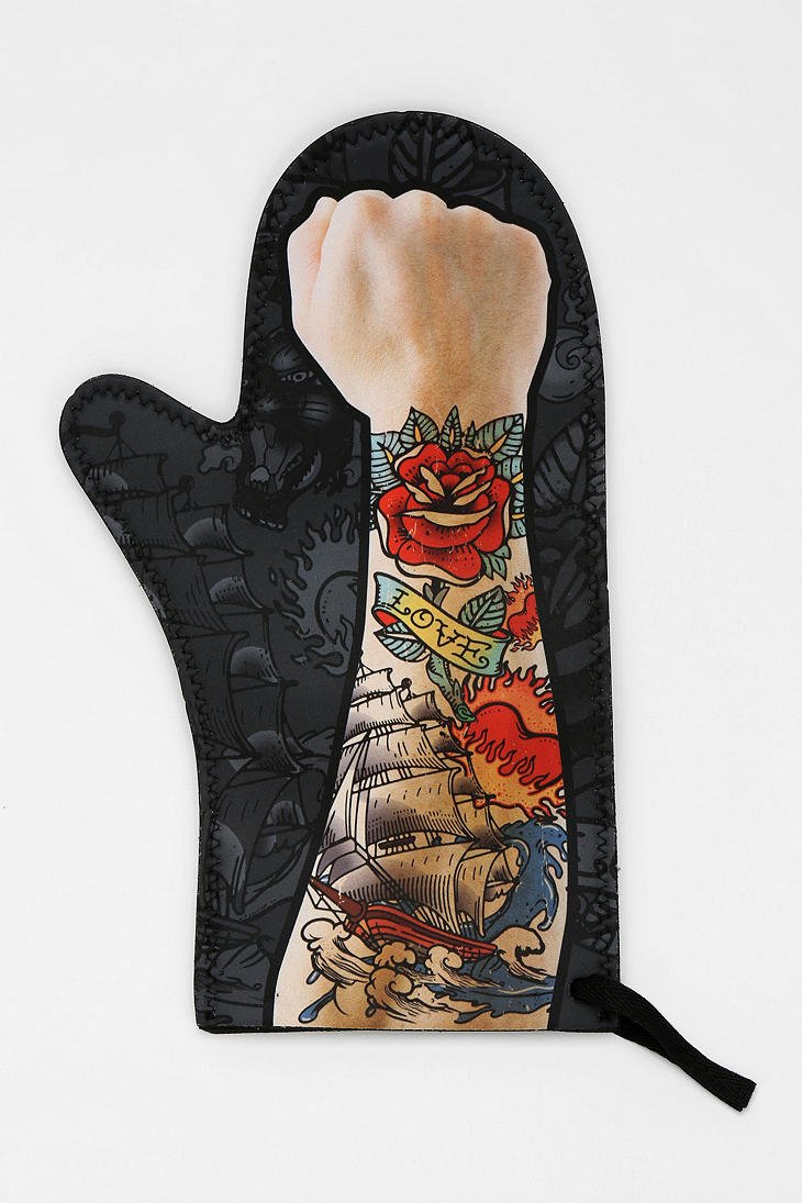 hand-tattoo-oven-mitt